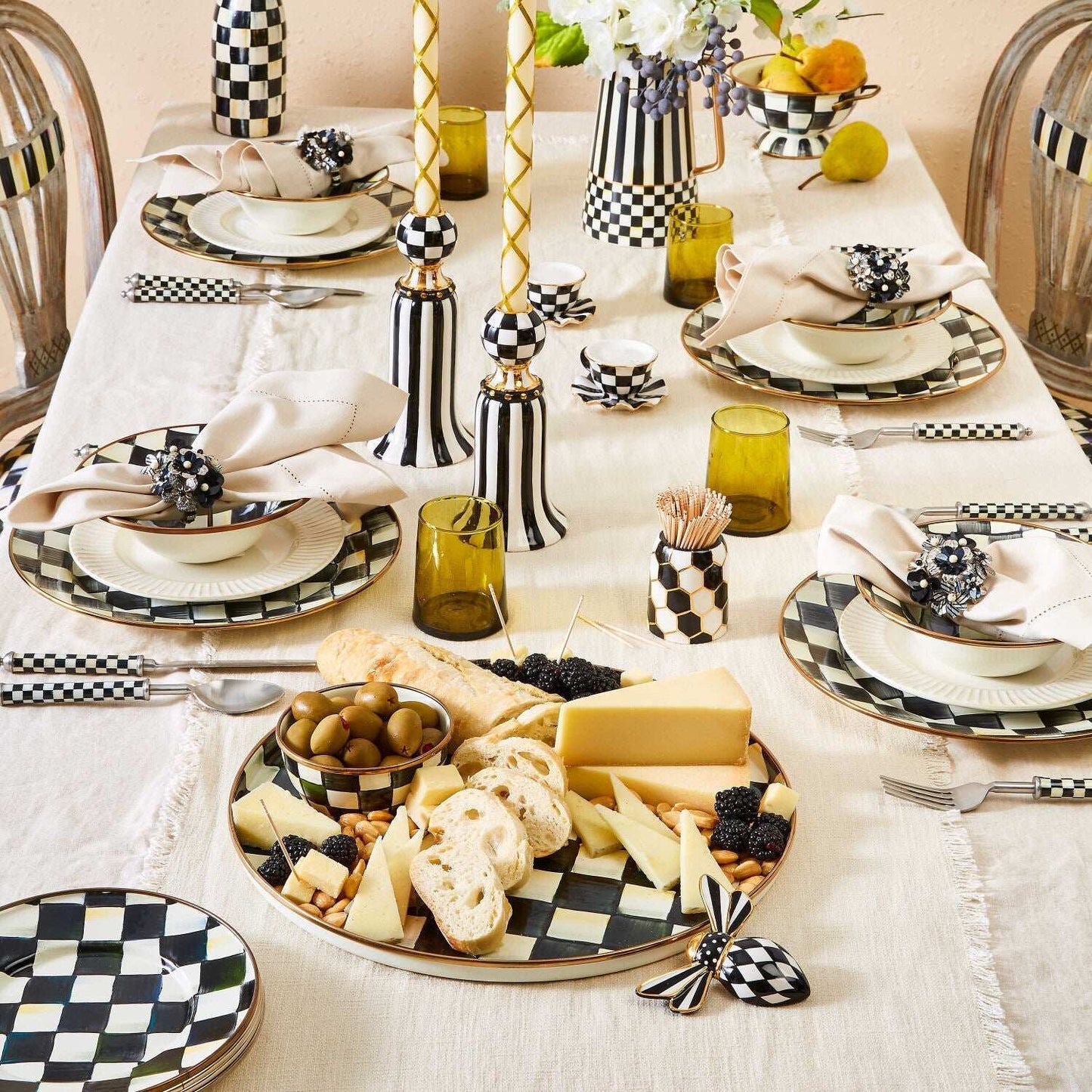 Courtly Check Charger/Plate
