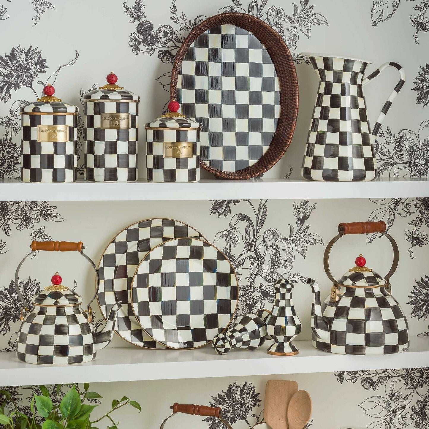 Courtly Check Charger/Plate