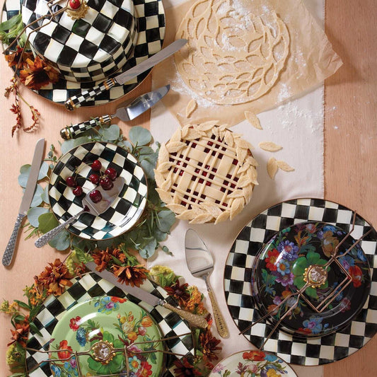 Black Flower Market Cake Carrier